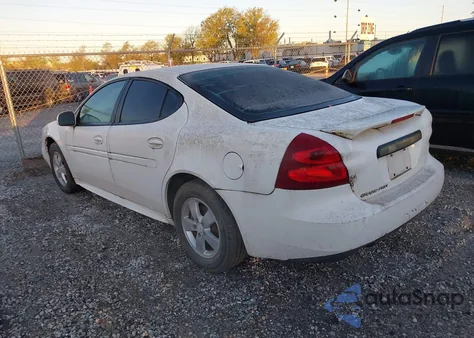 2008 Pontiac Grand Prix z USA, uszkodzony, nr VIN 2G2WP552881166610